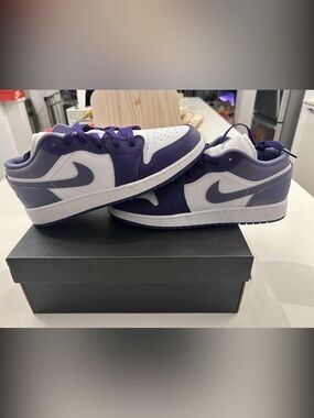 Jordan Low-Top Sneakers in Purple and White